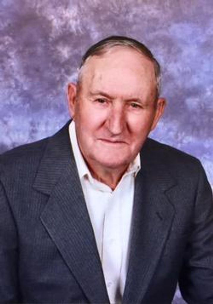 Robert Edward "Buck" Hill