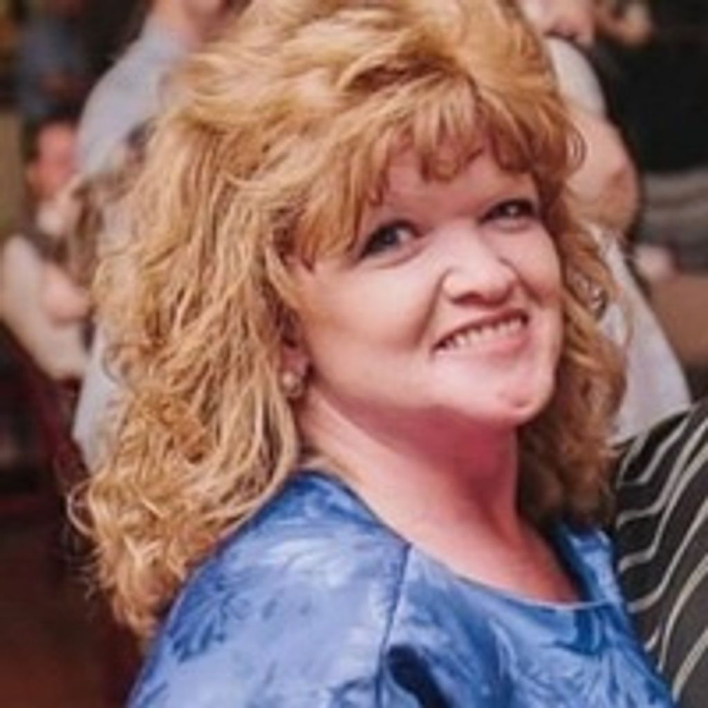 Amy Henley Profile Photo