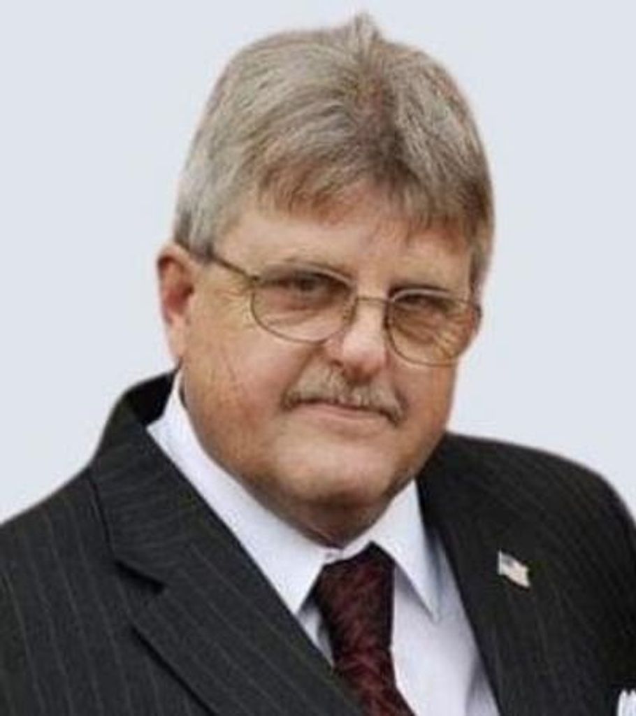 David W Fulgium Profile Photo