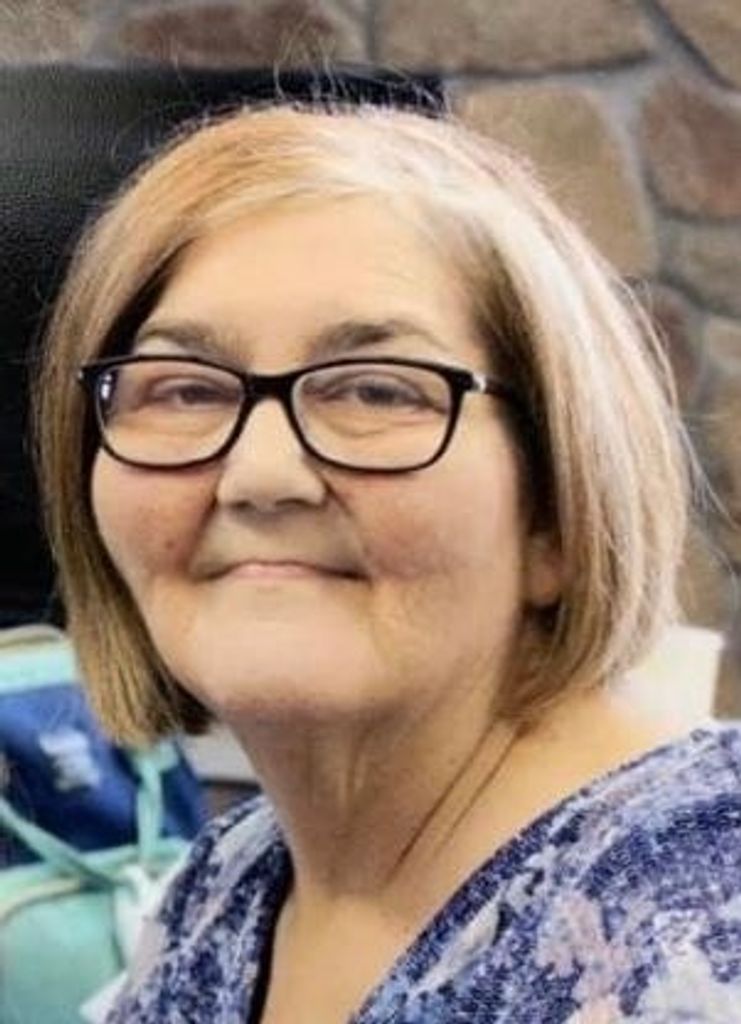 Sheila L (Janutolo)  Thiry Profile Photo
