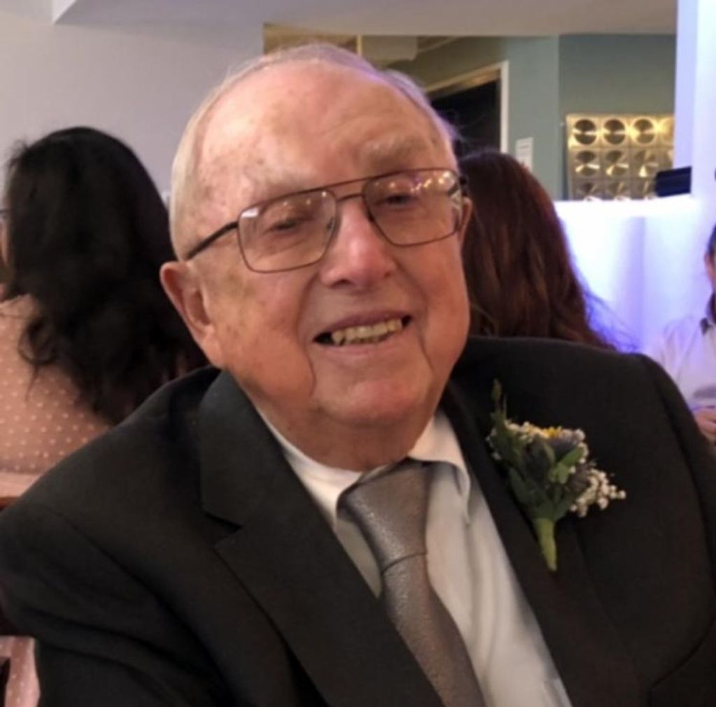 Robert A Holloway Profile Photo