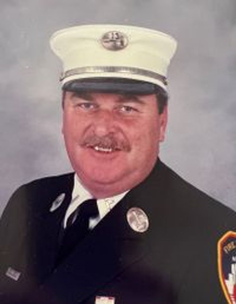 Thomas J. Robinson Profile Photo