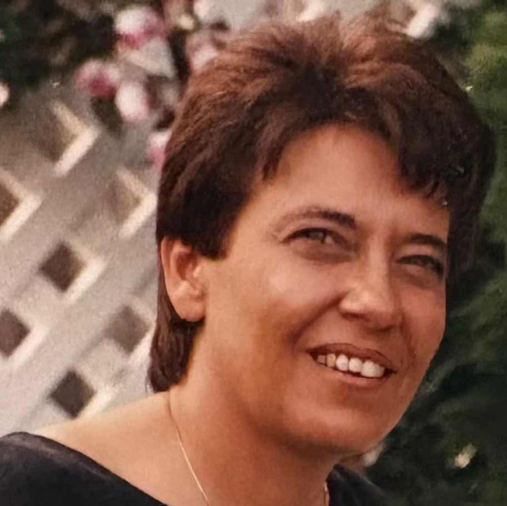 Geraldine Dinie Maccini Profile Photo