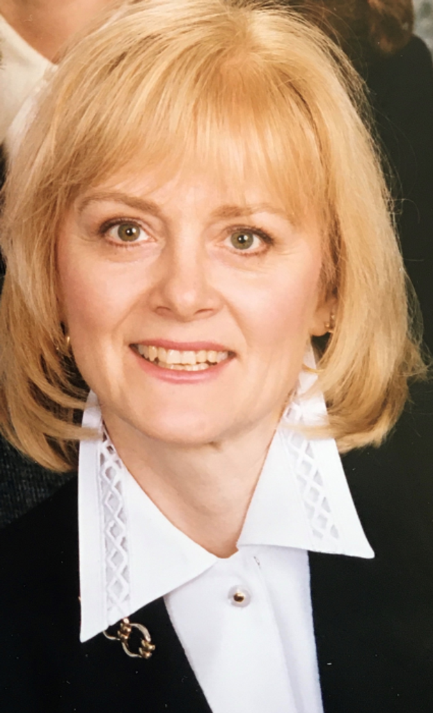 Sandra Lee (Vanduinen)  Roberts