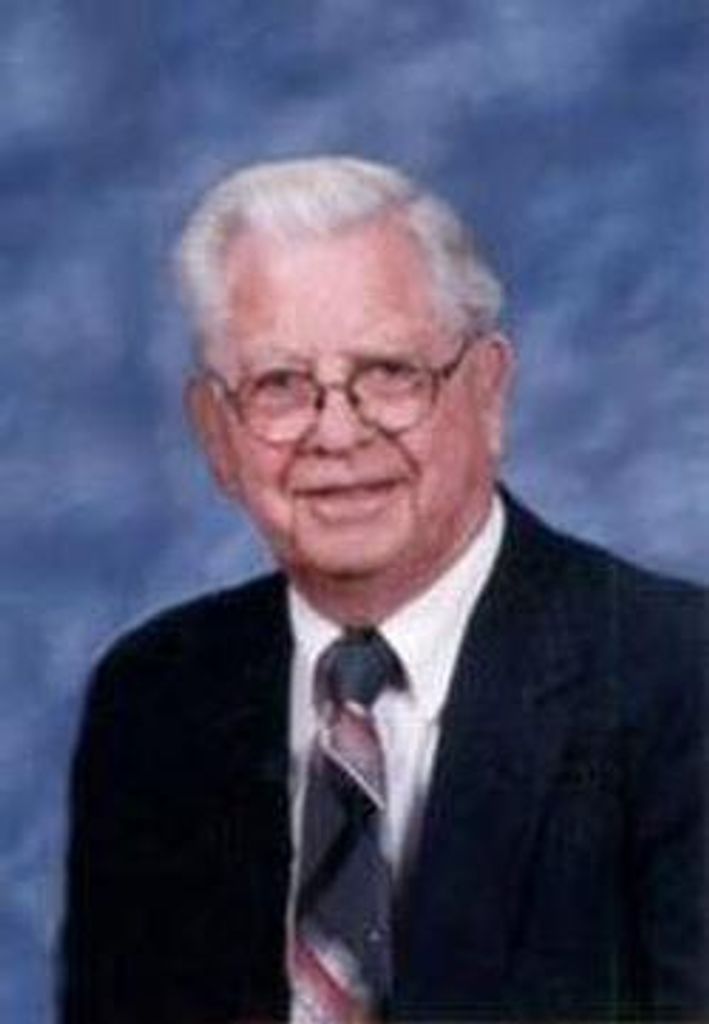James Lloyd Hall Profile Photo