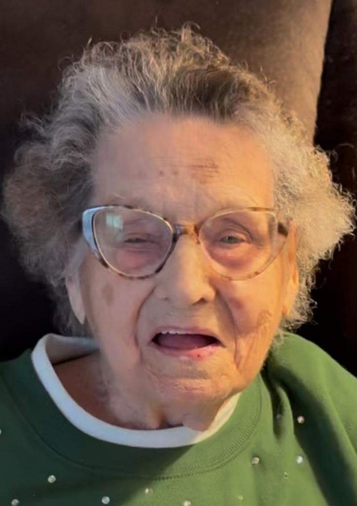 Mary Lou Parrott Profile Photo