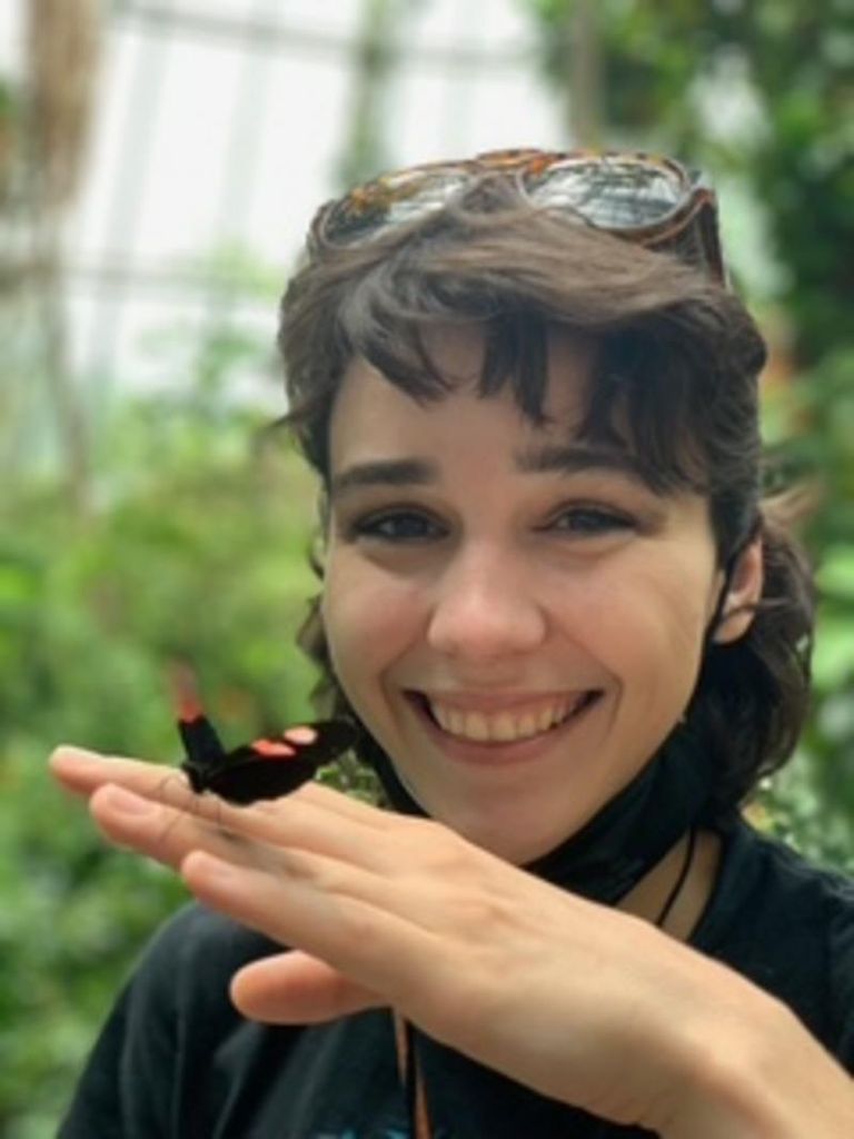 Rosa "Ro" Marie Arias Profile Photo