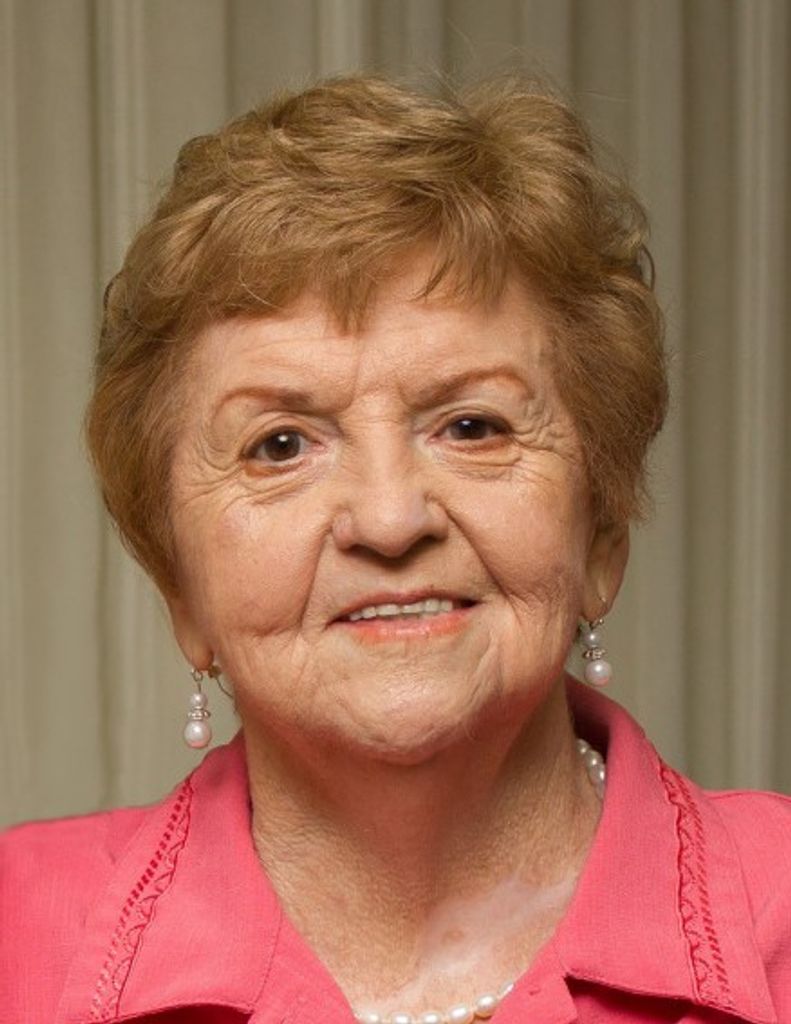Elaine Peterson