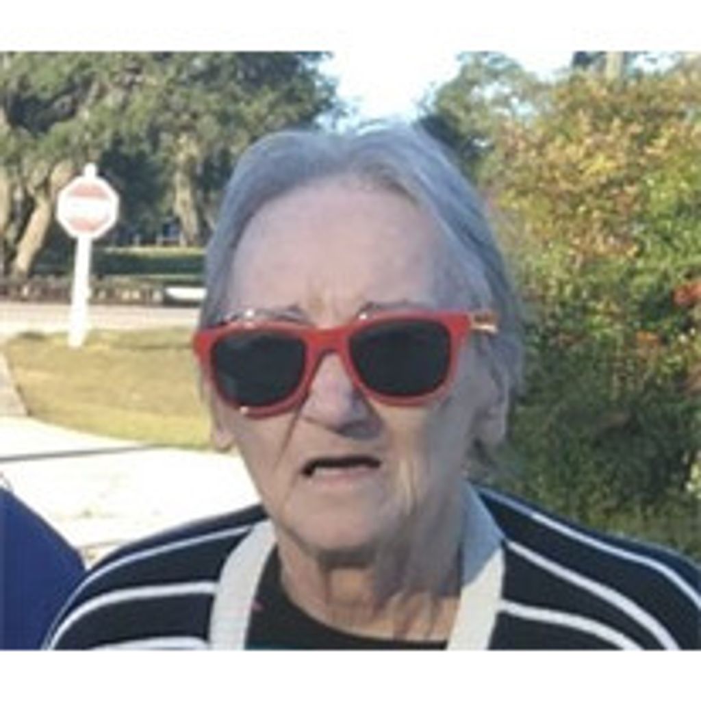 Mary M Biggs