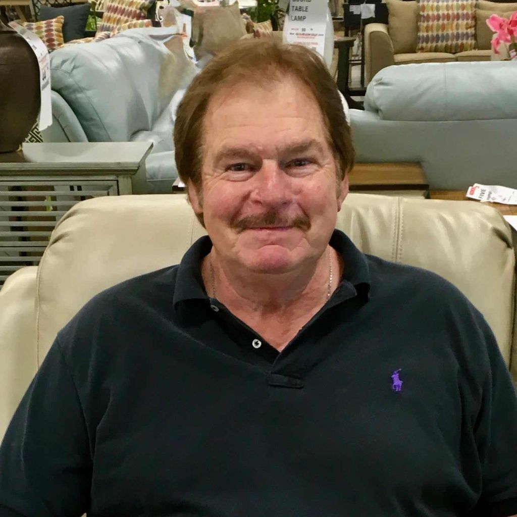 Stanley Albert Mikanowicz Profile Photo