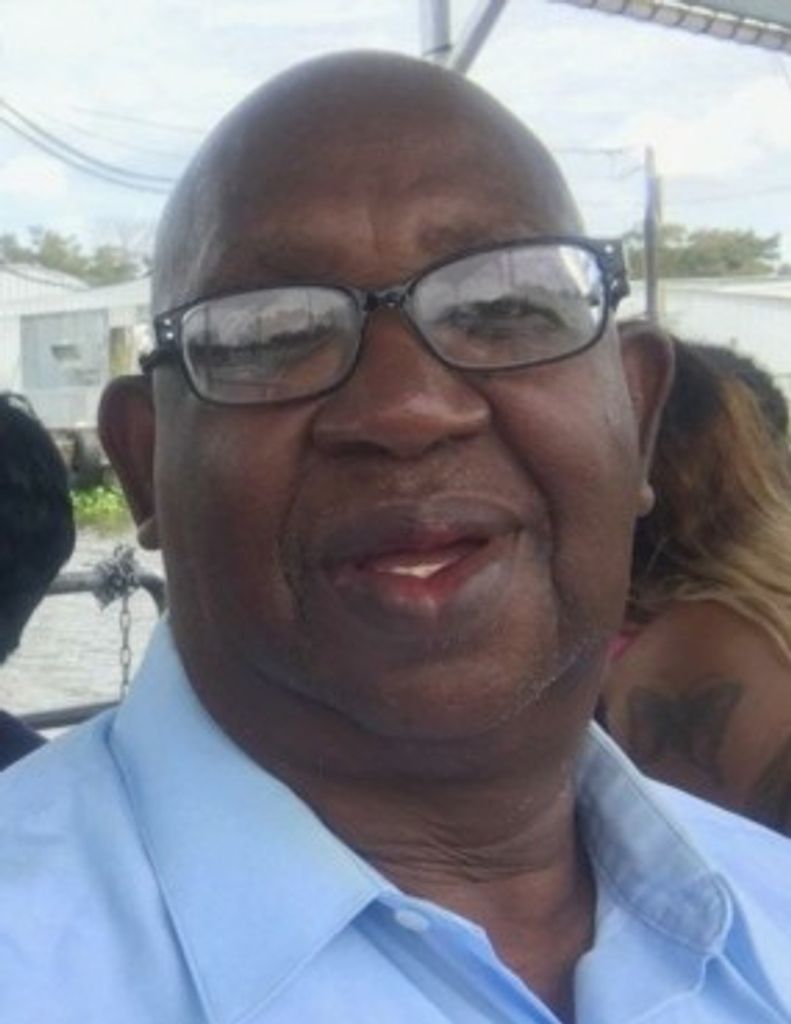 Matthew Carr Profile Photo