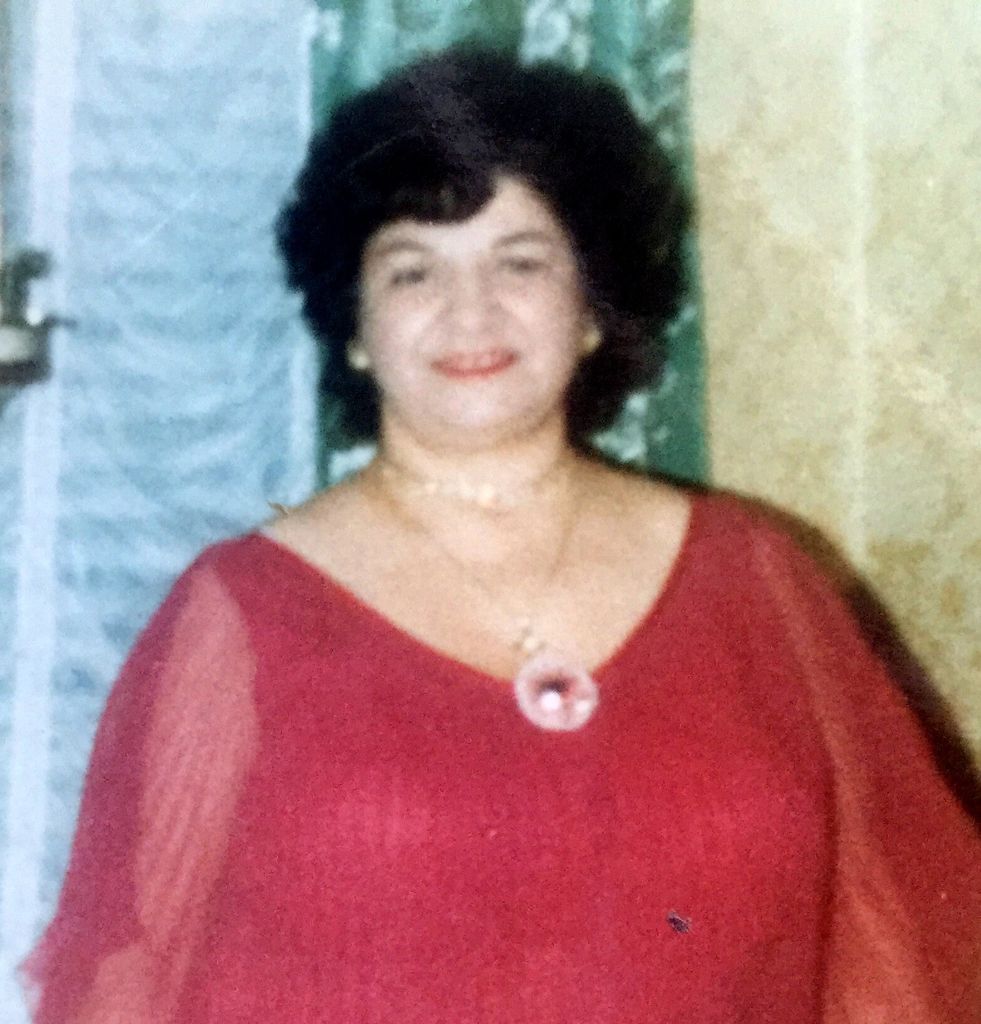 Velia Spencer Profile Photo