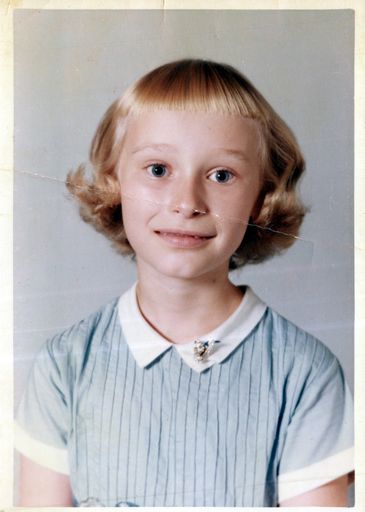 Deanna (Hoskins)  Douglas photo gallery thumbnail 3 of 140