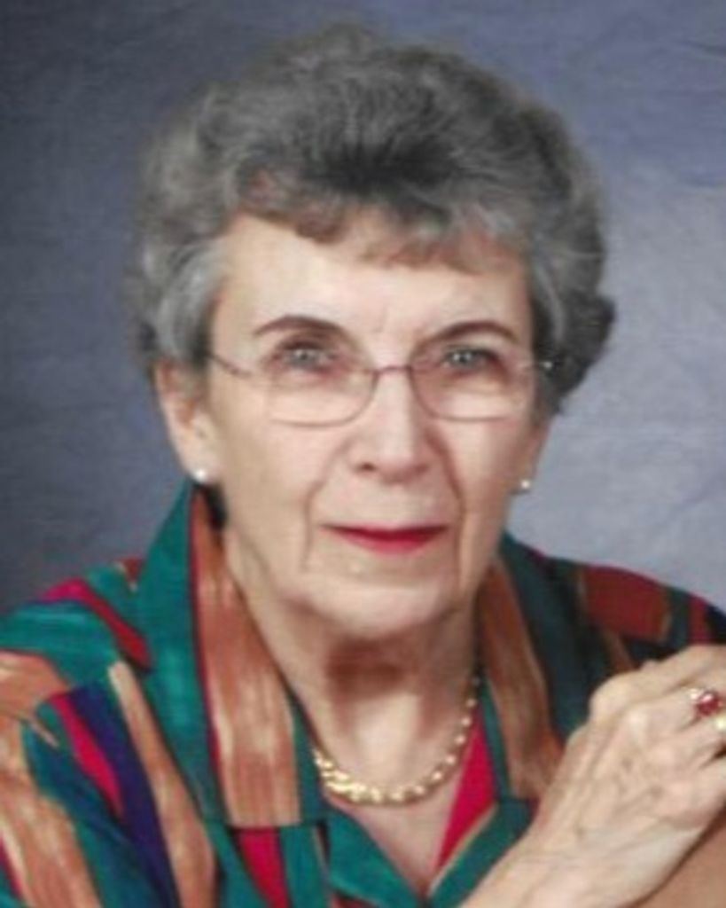 Estelle  Caouette