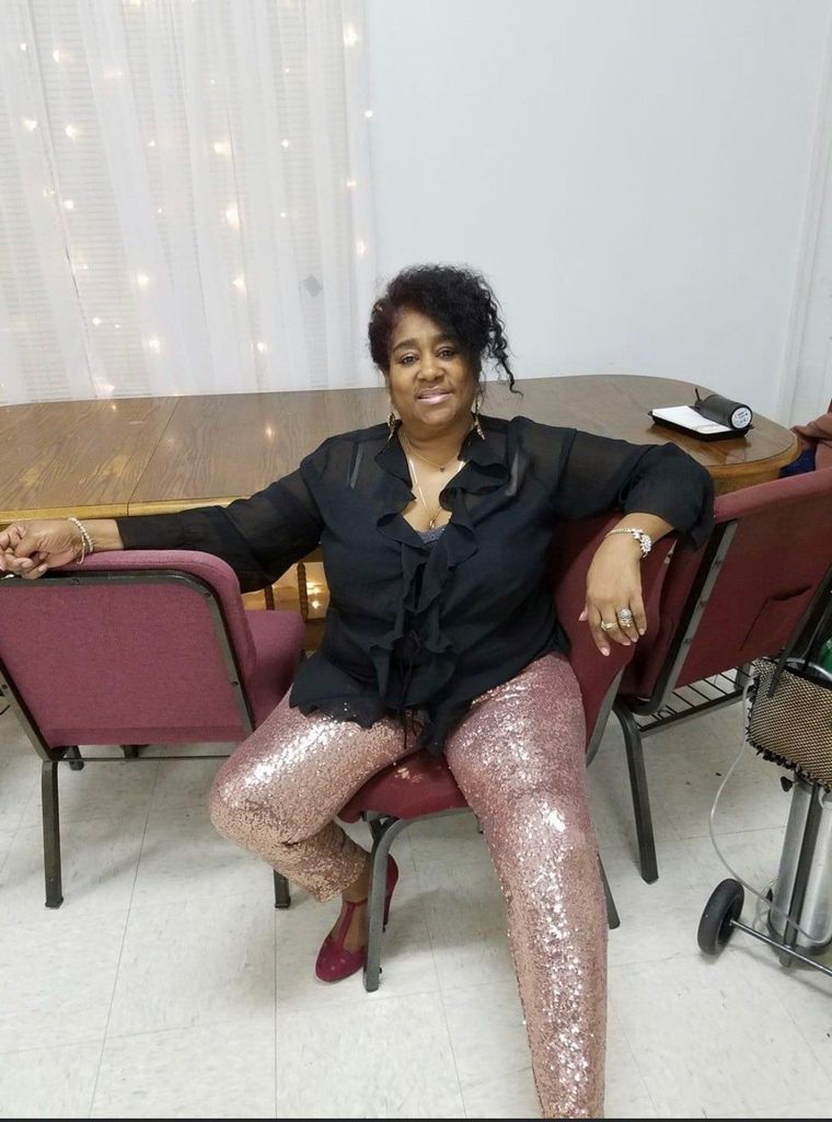 Karen Vanessa Robinson Profile Photo