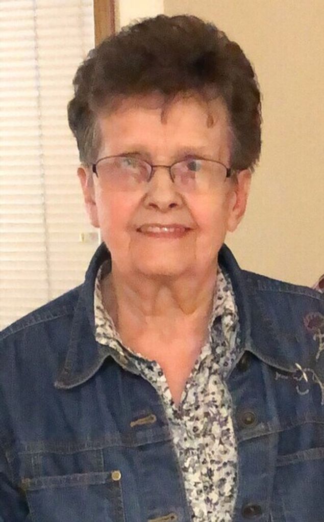 Helena Braun Profile Photo