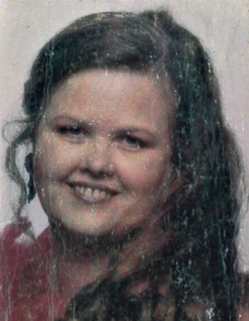 Janice "Janni" L. (Lesher-Davis)  Borroni Profile Photo