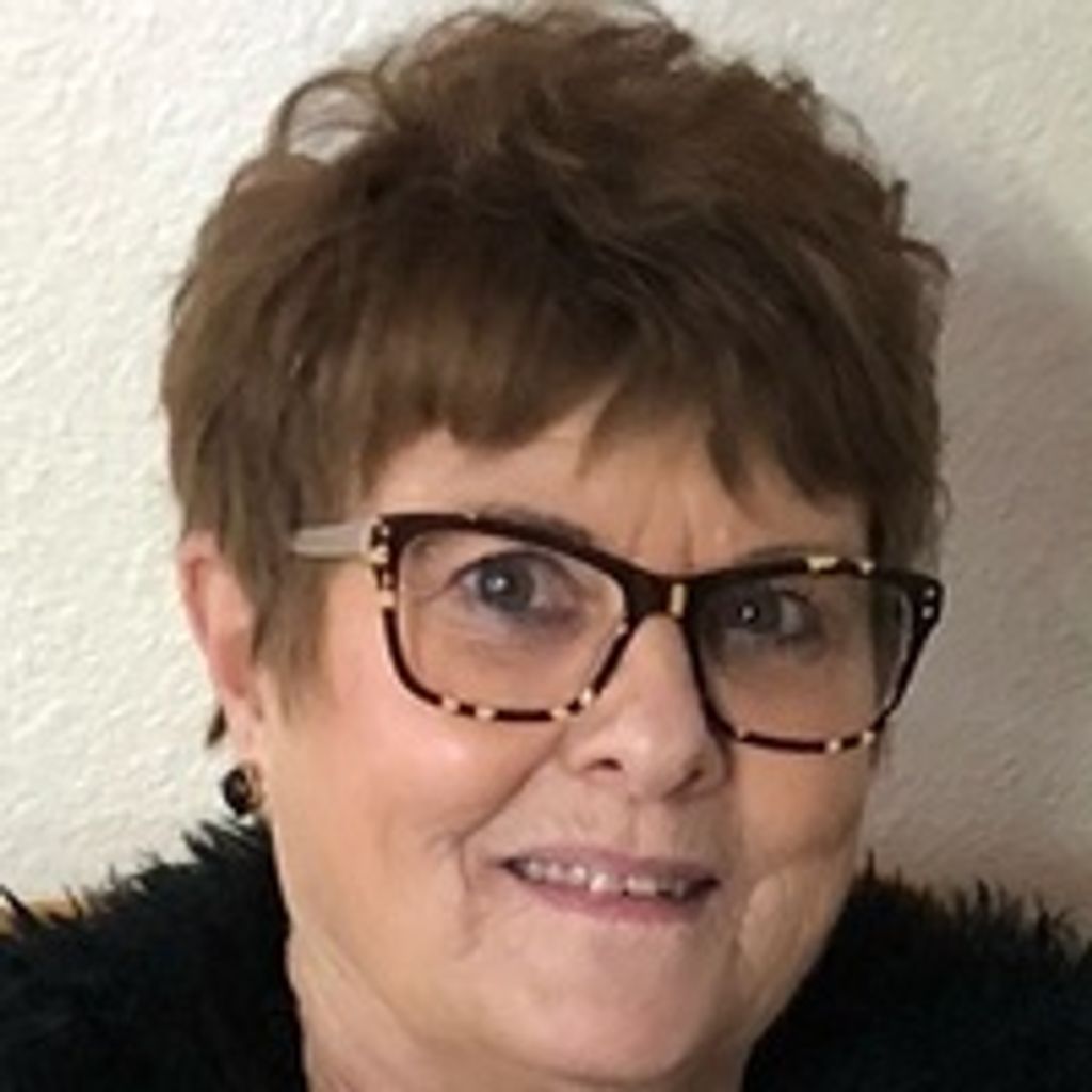 Jef Loraine Shettron
