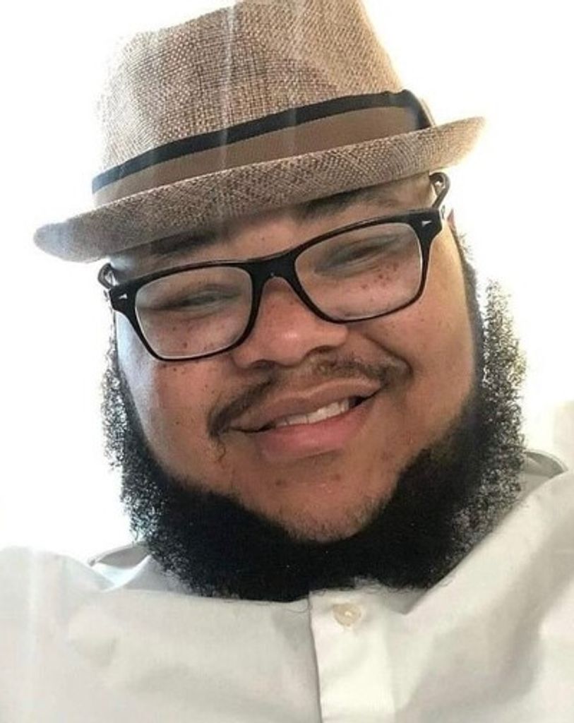 Eric Domonic Smalls Profile Photo