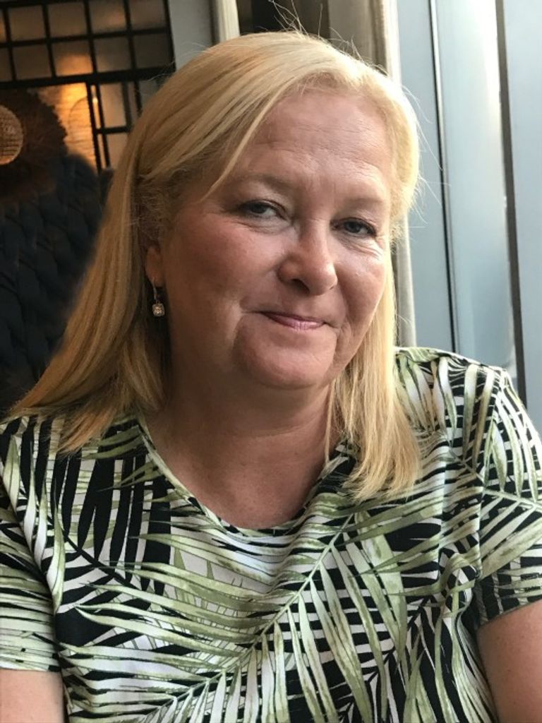 Peggy Ann (Nelson) Hinton