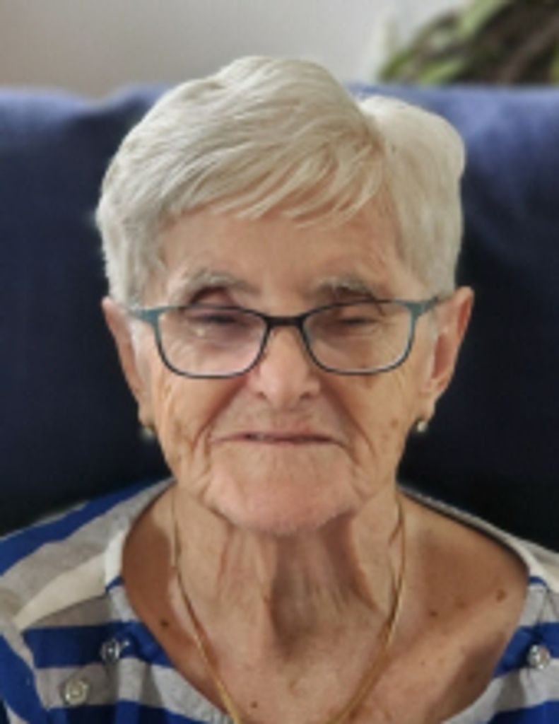 Gene Phyllis Gallant