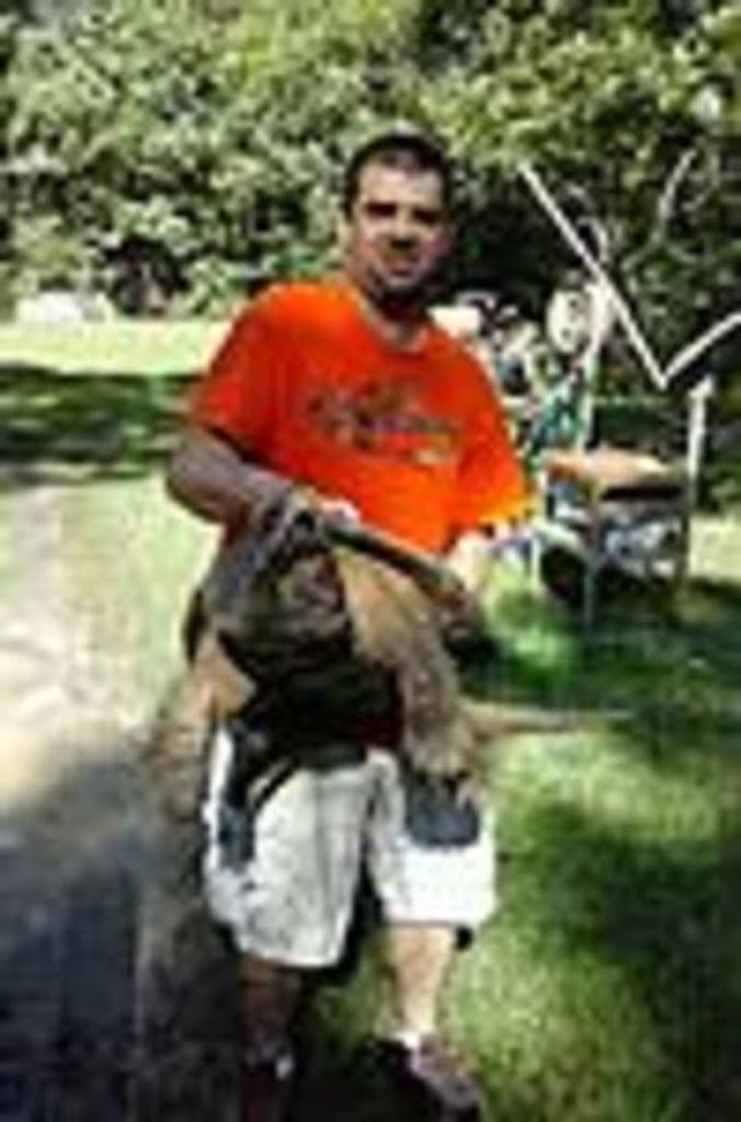 Chevy Lee Eaves Profile Photo