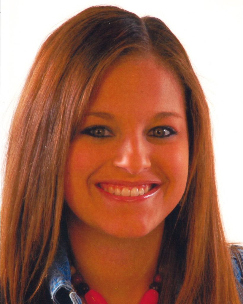 Holly Jo Dunn Profile Photo