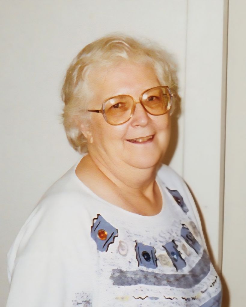 Charlotte Louise Broderick Profile Photo