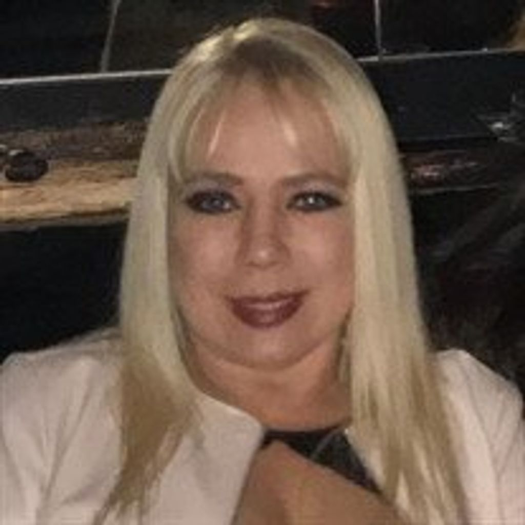 Roslyn "Rosie" Arroyo