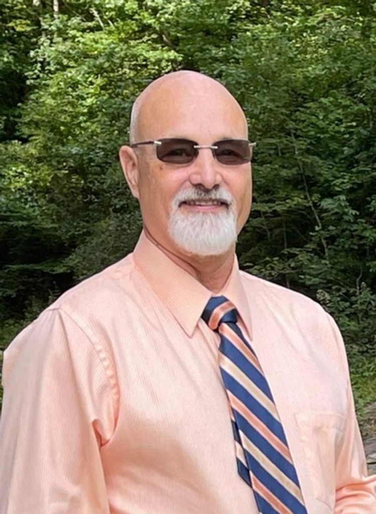 Dwight Earl Smothers Profile Photo