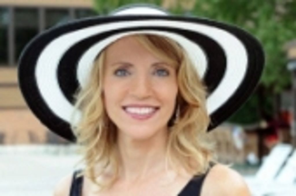 Lori Lee Garbisch
