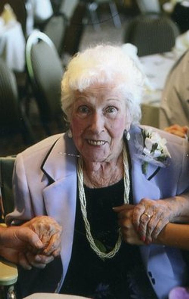 Mary Reckers