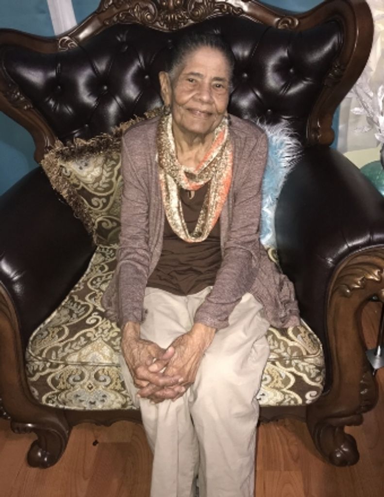 Bertha Mercedes Montilla De Rivera Profile Photo