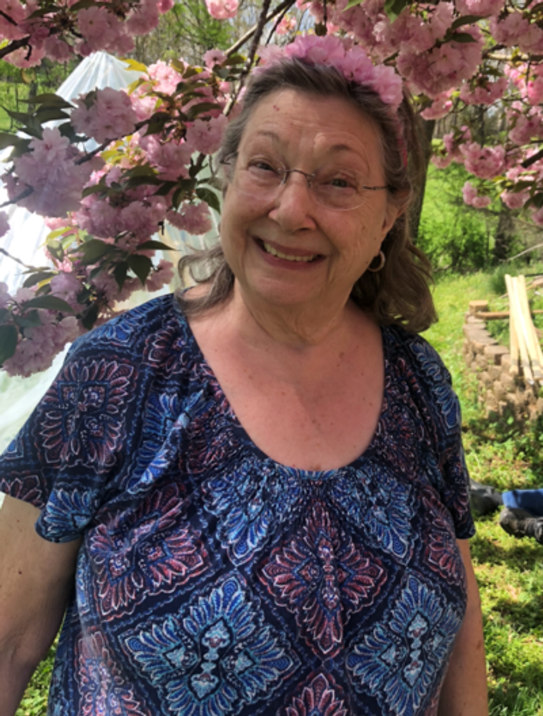 Geraldine Lewis