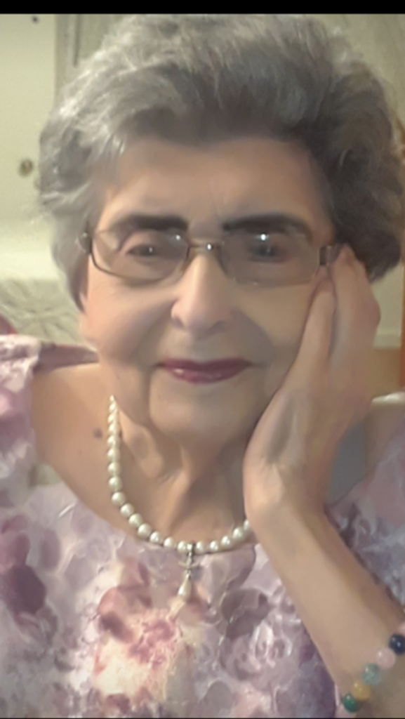 Bertha Flores Profile Photo
