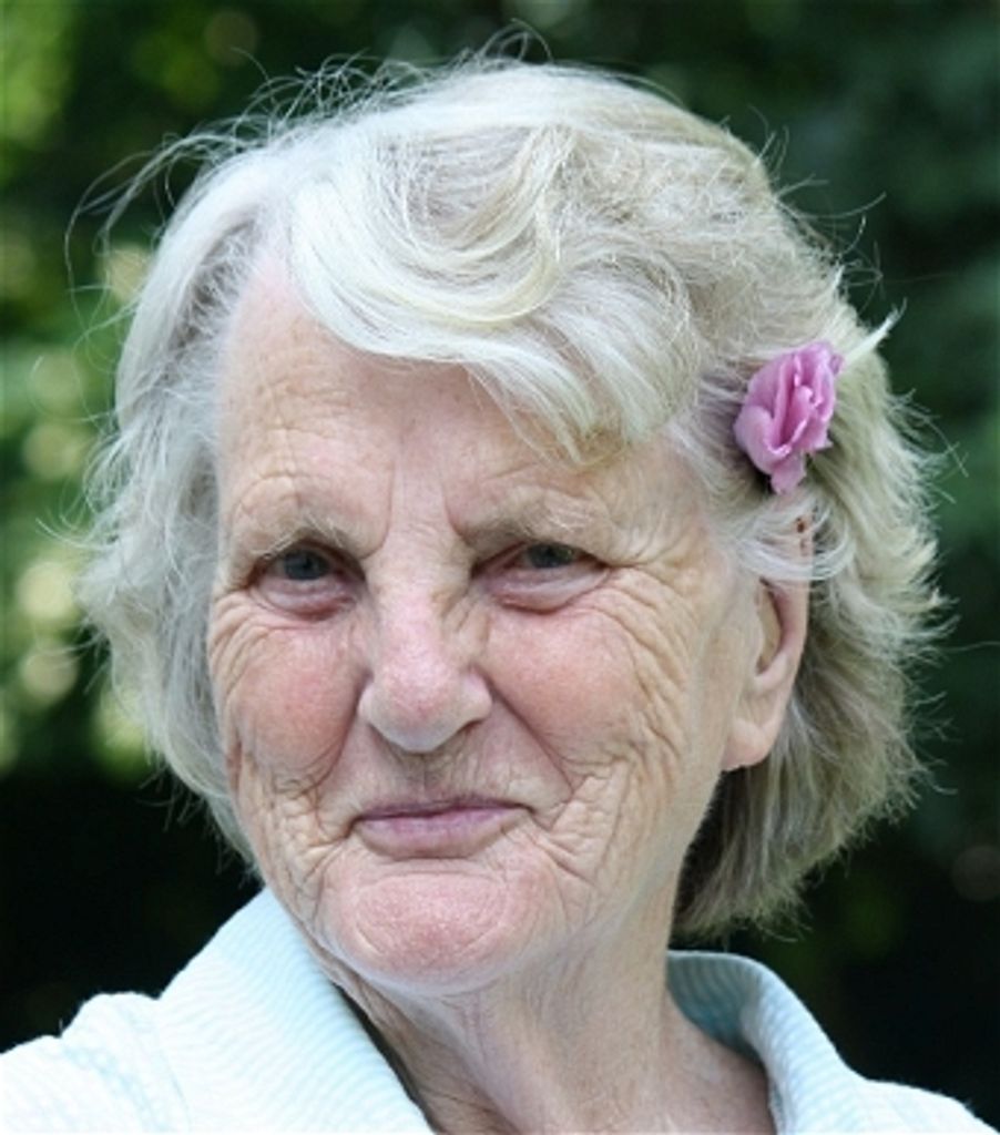 Virginia Elizabeth Jackson (Cole)