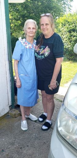 Irene (Wright)  Simpson photo gallery thumbnail 36 of 296