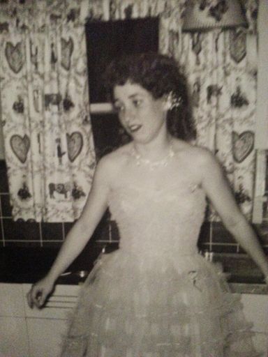 Carolynn Sue (Atwell)  Leeds photo gallery thumbnail 133 of 179