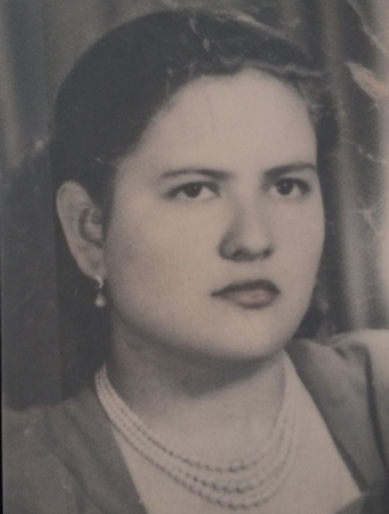 Maria Margarita De La Garza Profile Photo