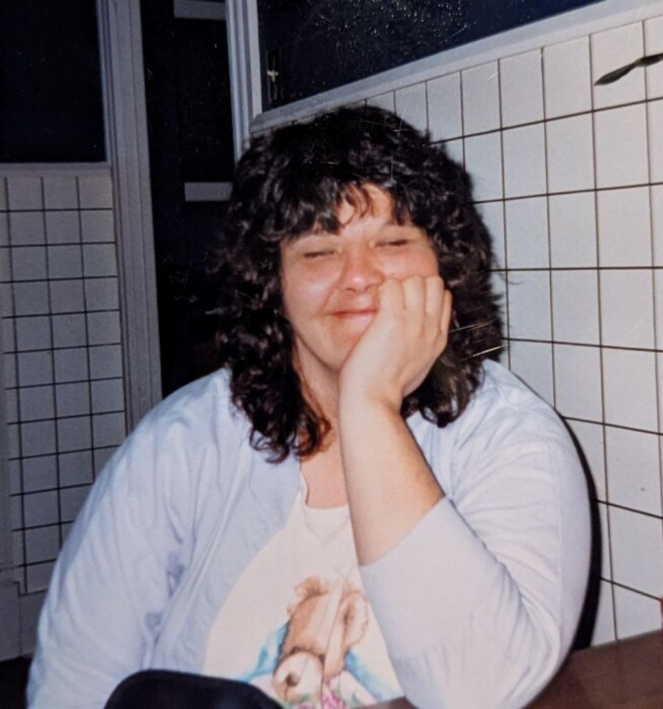 Kathy Lynne Tetrault Profile Photo