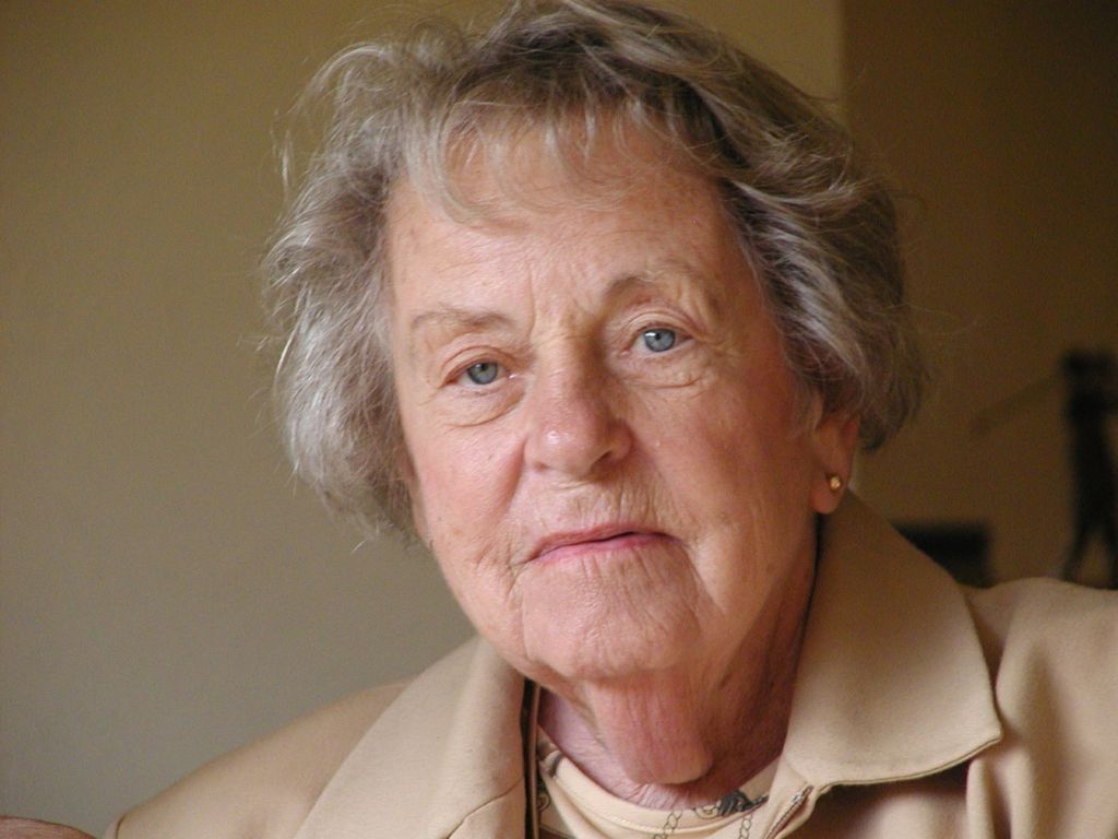 Annaruth Mcmaster