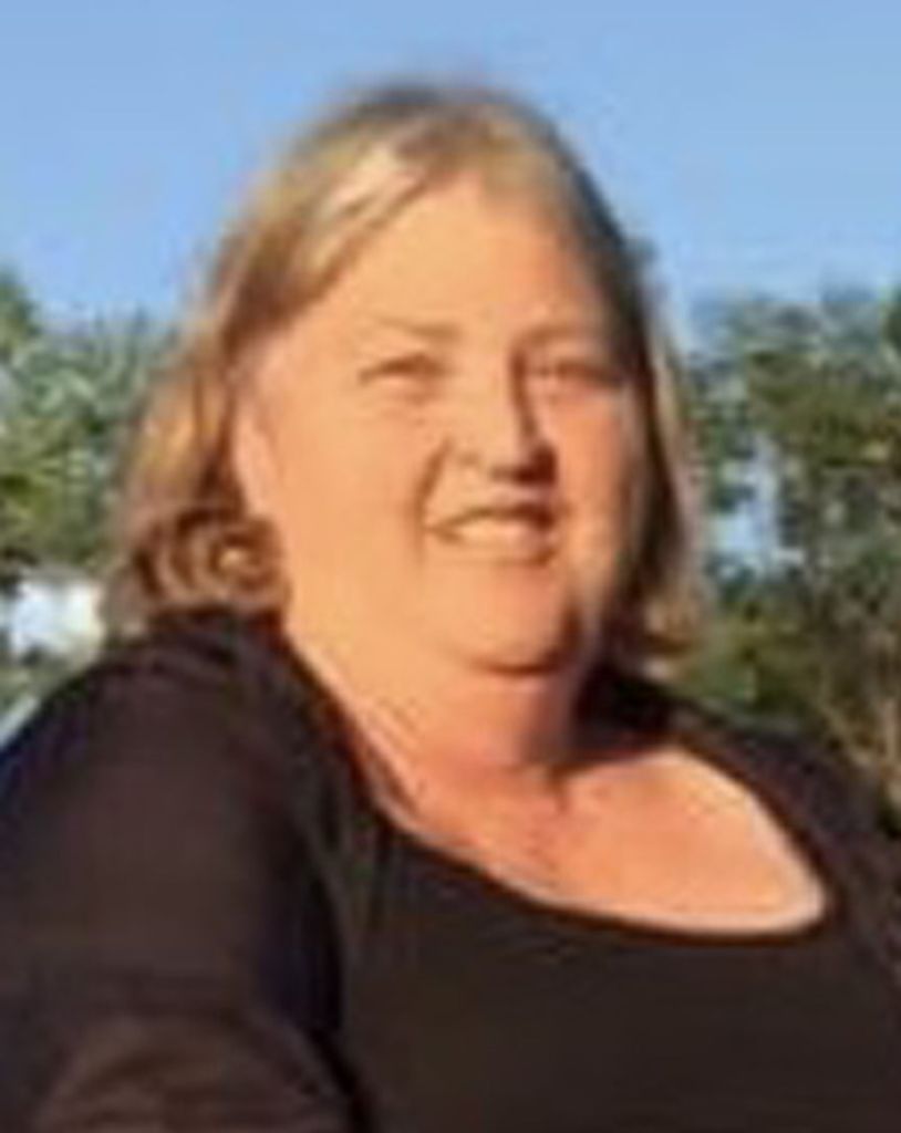 Lillian "Lil" Euella Manthei