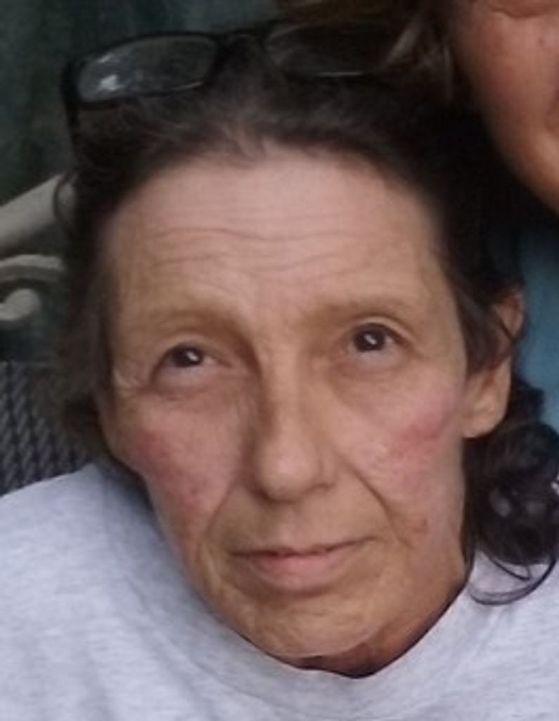 Sandy Hutchins Foushee