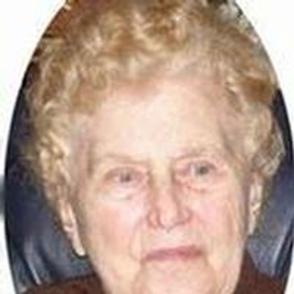 Eva D Pavilanis
