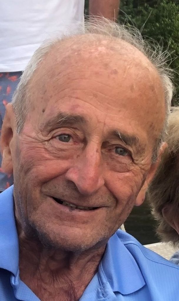 Raymond J. Gobeil Profile Photo