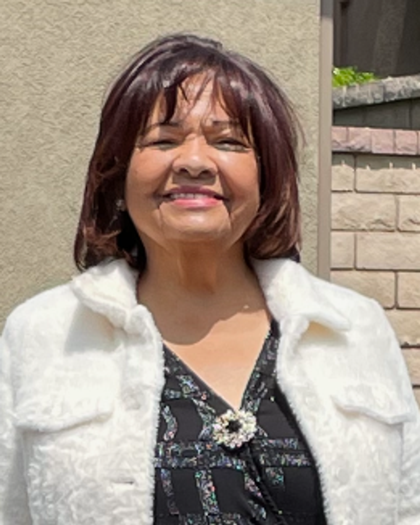 Pastor Josefina Carrera