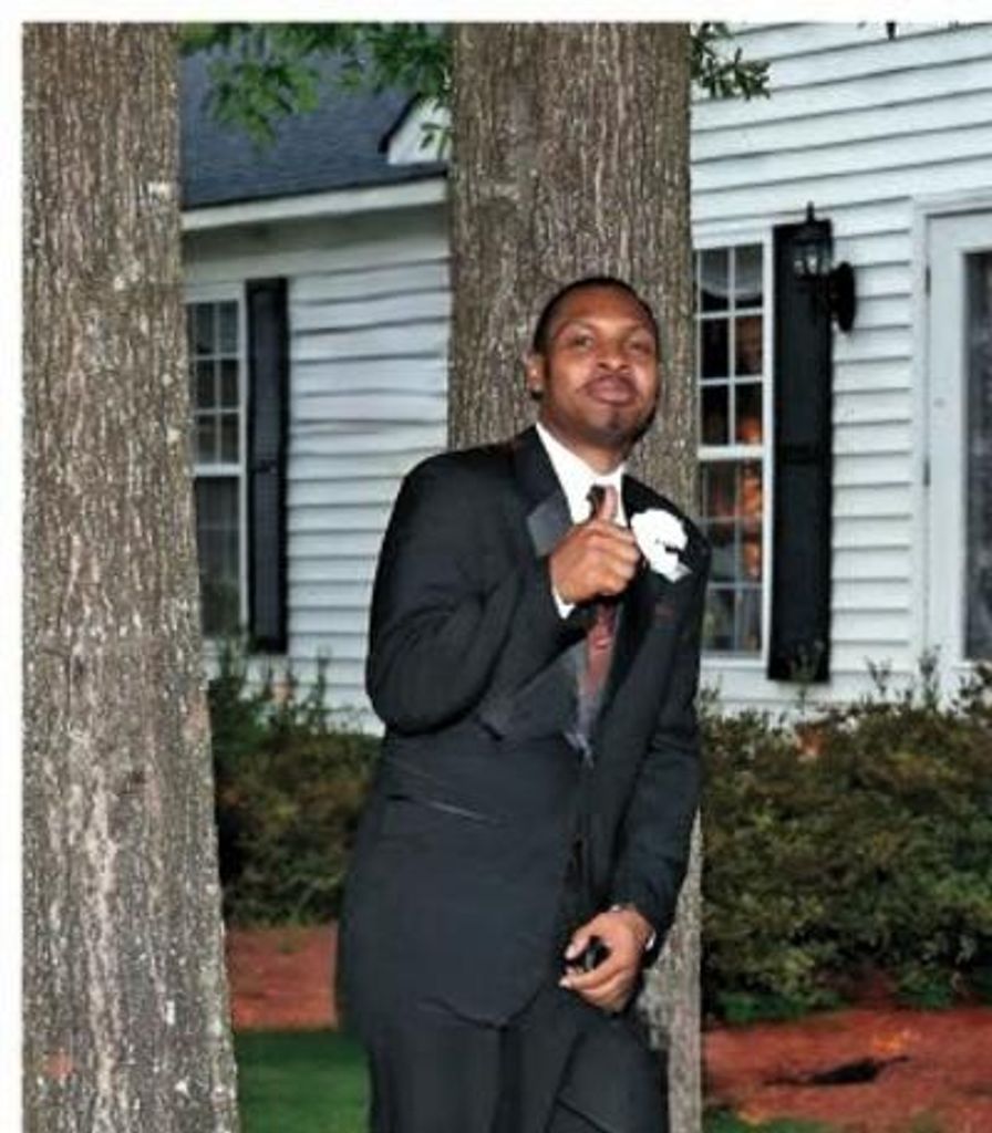 Mr. Thomas Lamont Burton Profile Photo