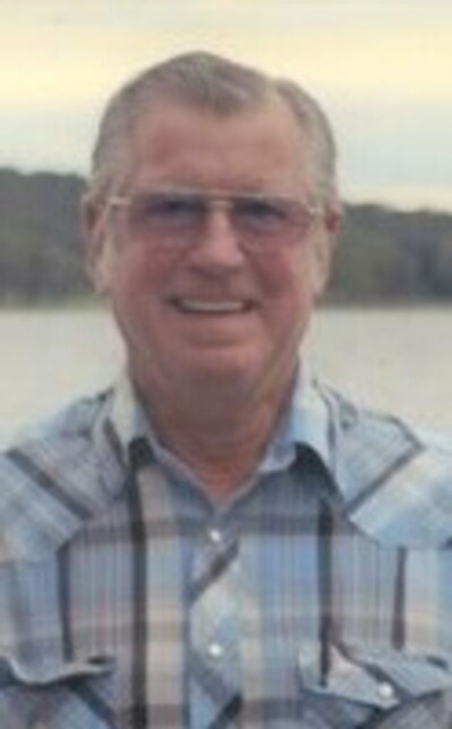 Holmes "Holmer" Franklin Moore Profile Photo