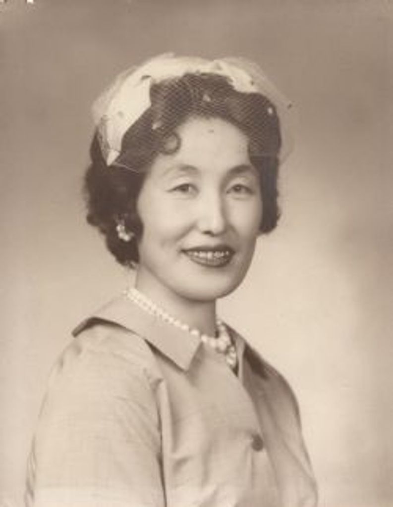 Ikuko  Arai Sliter
