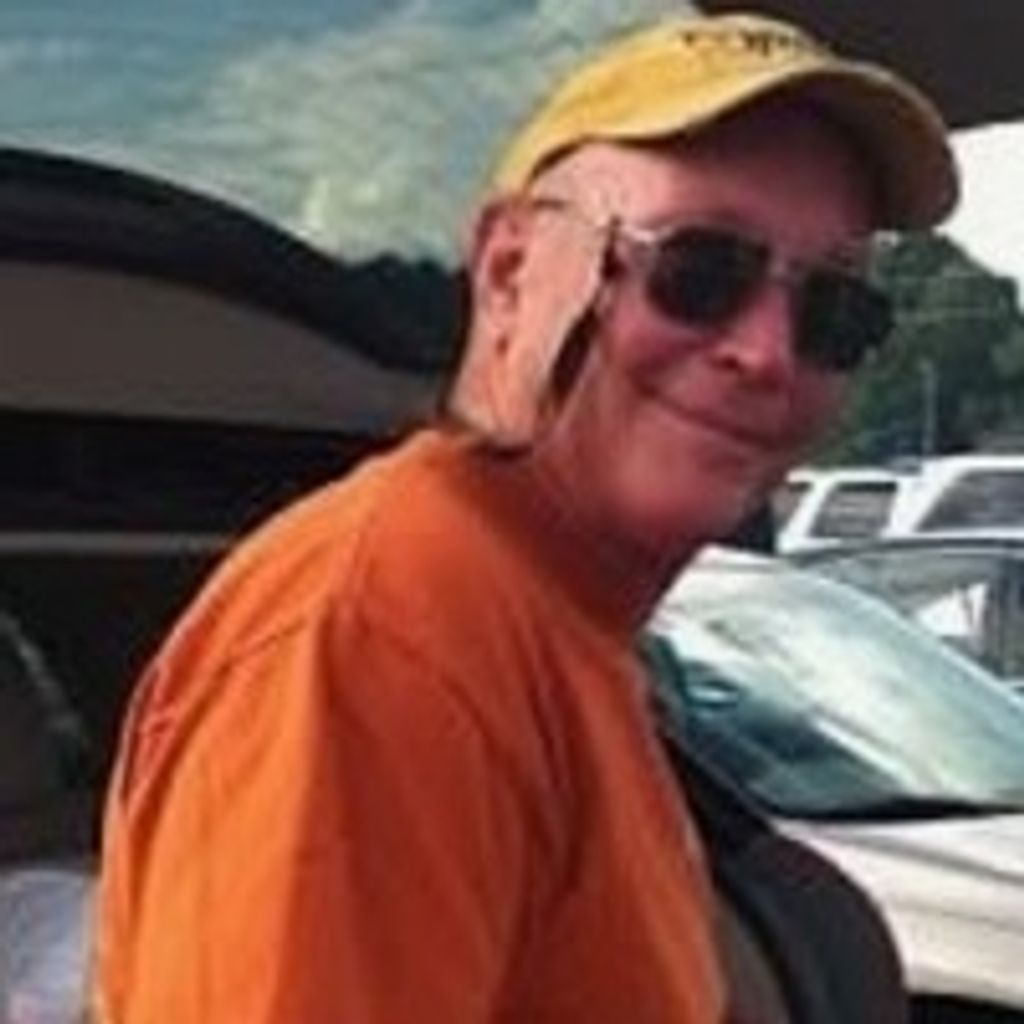 Robert Austin Patneau Profile Photo